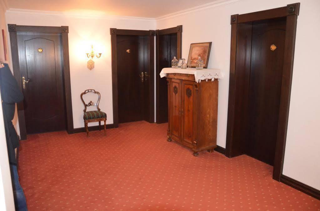 Hotel Zur Traube Moglingen Εξωτερικό φωτογραφία