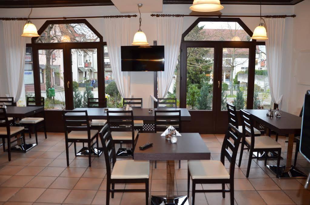 Hotel Zur Traube Moglingen Εξωτερικό φωτογραφία